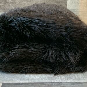 Pottery Barn Brown Heavy Plush Faux Long Hair Fur Throw Blanket 60x50” Soft NiCe